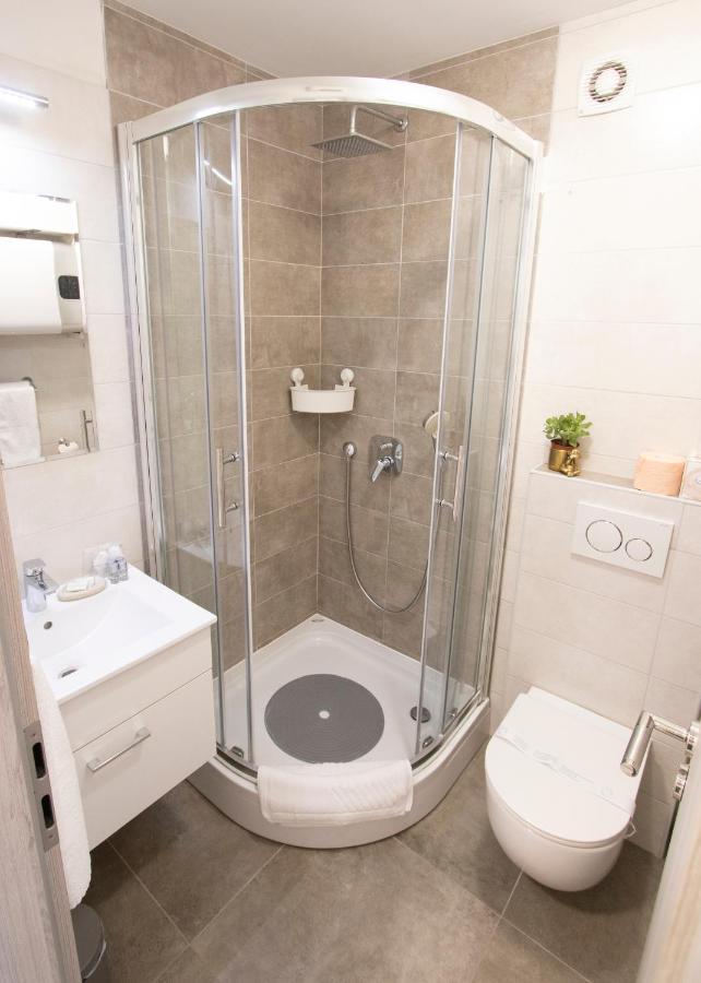 Calm Apartment & Room زادار المظهر الخارجي الصورة