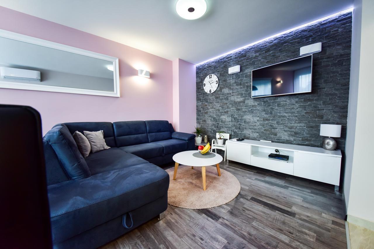 Calm Apartment & Room زادار المظهر الخارجي الصورة
