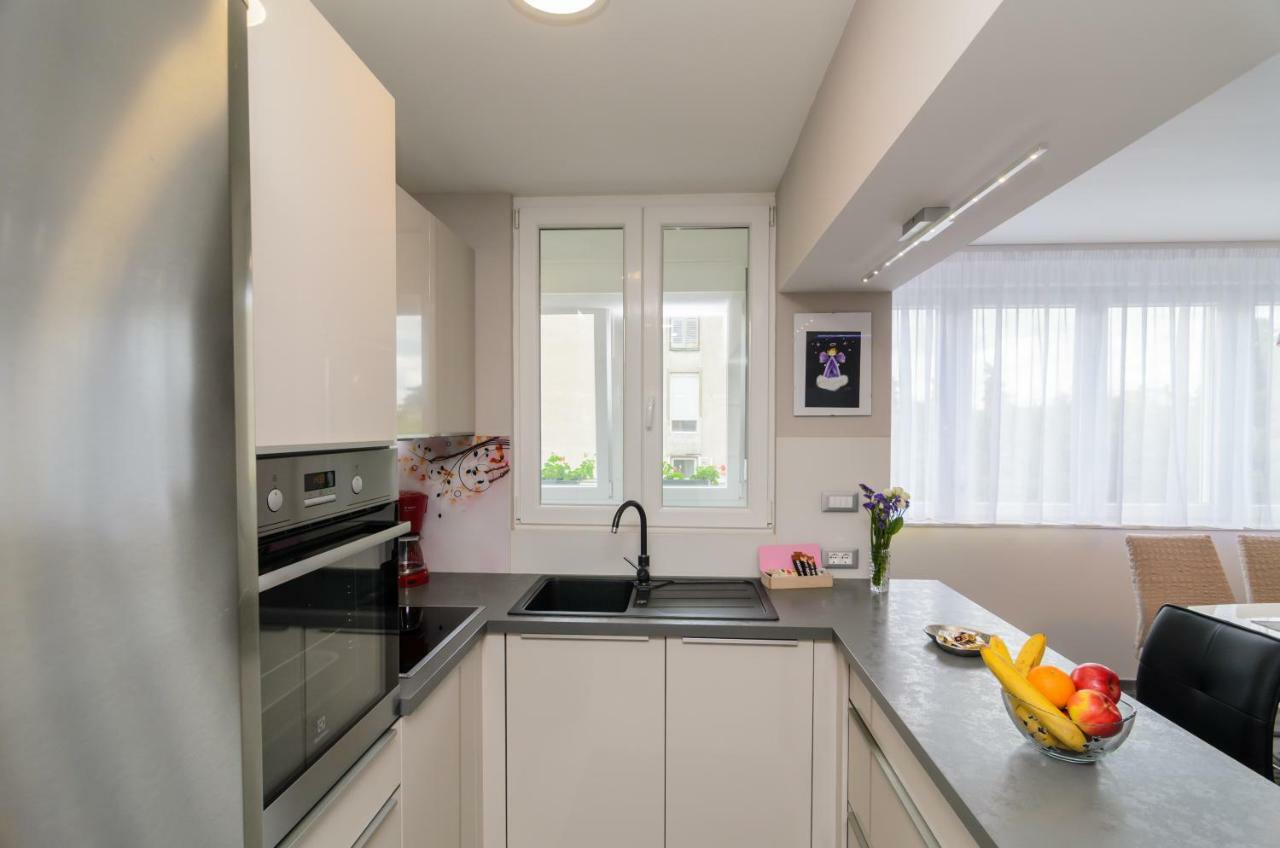 Calm Apartment & Room زادار المظهر الخارجي الصورة